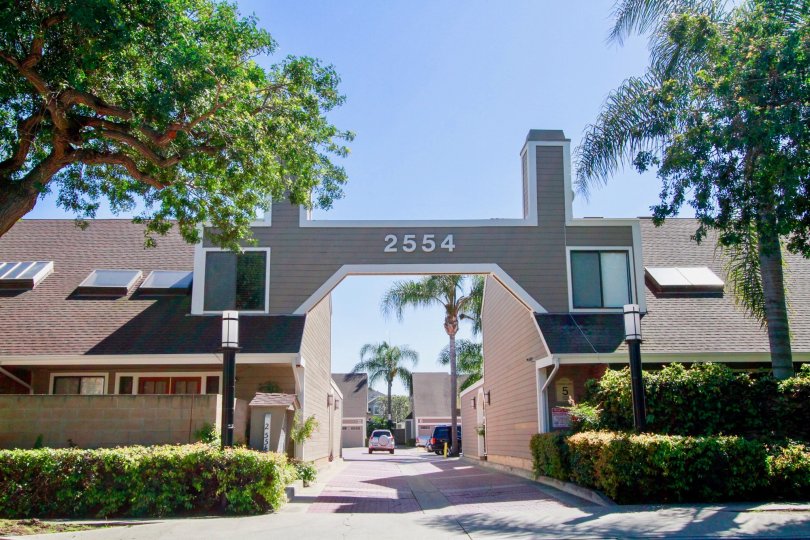 Cedar Glen Townhomes Costa Mesa CA